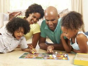 green-family-game-night-best-green-games-for-family